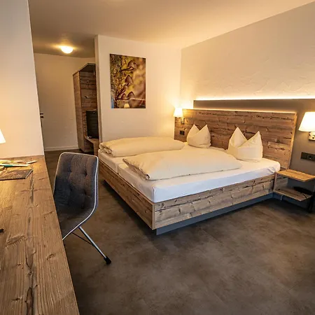 Hotel- Restaurant Zum Schwan Hotel Waldfischbach-Burgalben