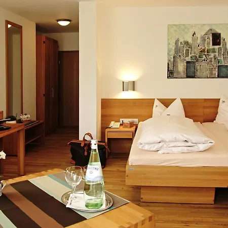 Hotel- Restaurant Zum Schwan