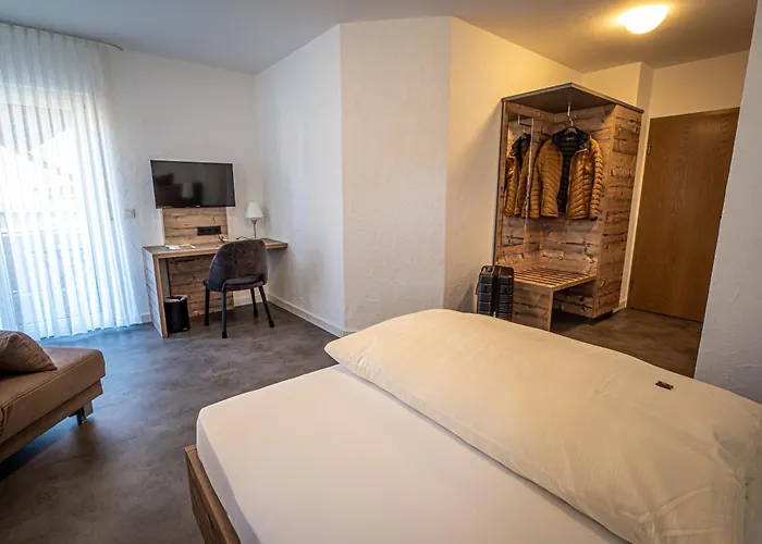 Hotel- Restaurant Zum Schwan Waldfischbach-Burgalben